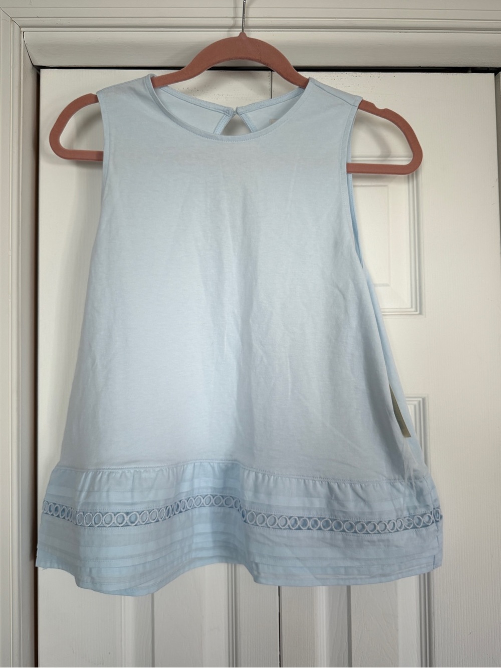 Light Blue Sleeveless Cotton Tank Top with Hem Trim